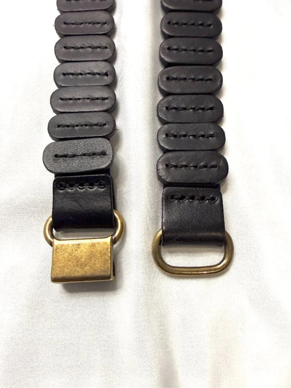 Anthropologie The Tabitha Stretch Belt Carbon Black Leather Scalloped Size M 30